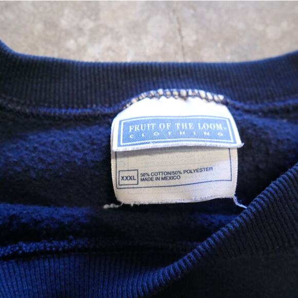 Vintage 90s Fruit of the Loom Blue and Green Sweatshirts - Picture 3 of 10